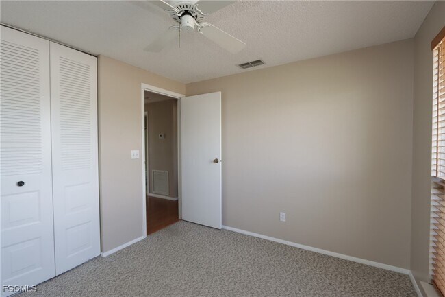 Building Photo - 7188 Bucknell Dr