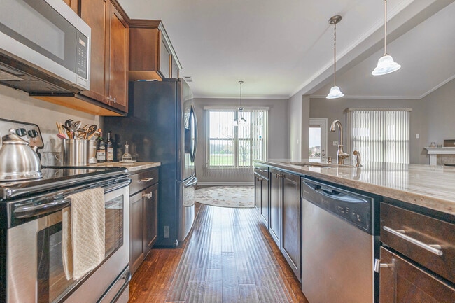 Building Photo - 13435 Lapstone Loop