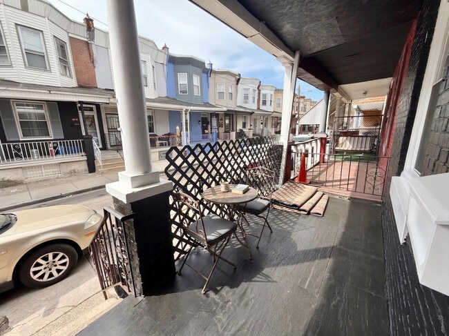 Building Photo - 4511 N Colorado St