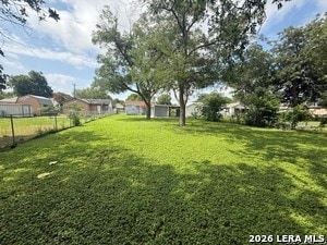 Building Photo - 417 E Huff Ave