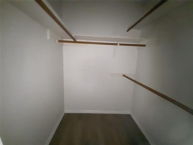 Building Photo - 3511 Dawnwood Dr
