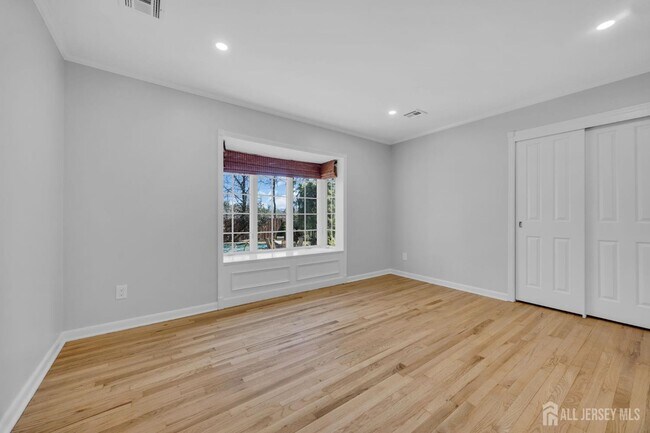 Building Photo - 1430 Kearney Dr