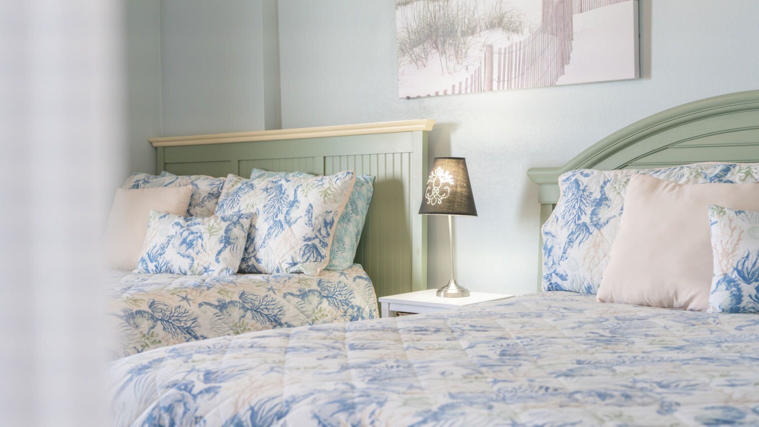 Building Photo - 7205 Thomas Dr