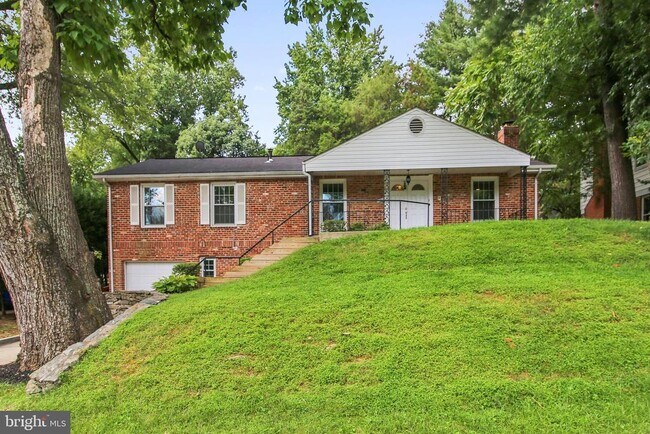 Building Photo - 11834 Goya Dr