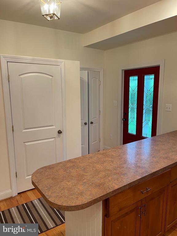 Building Photo - 118 Quaint Acres Dr