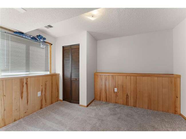 Building Photo - 783 Hiawatha Ave