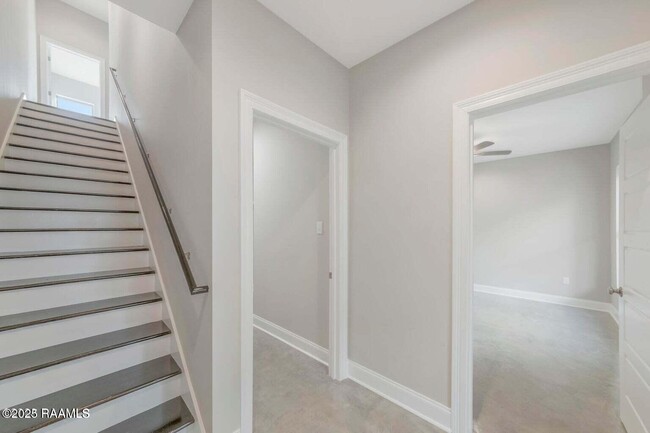 Building Photo - 116 Gadwall Dr