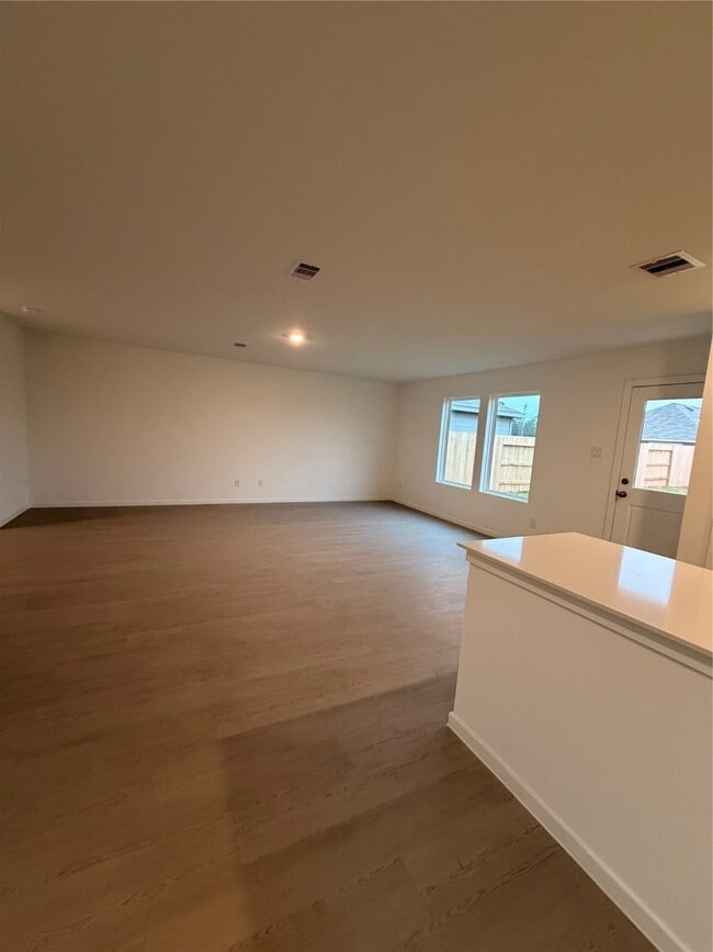 Building Photo - 1719 W Stroker Rd