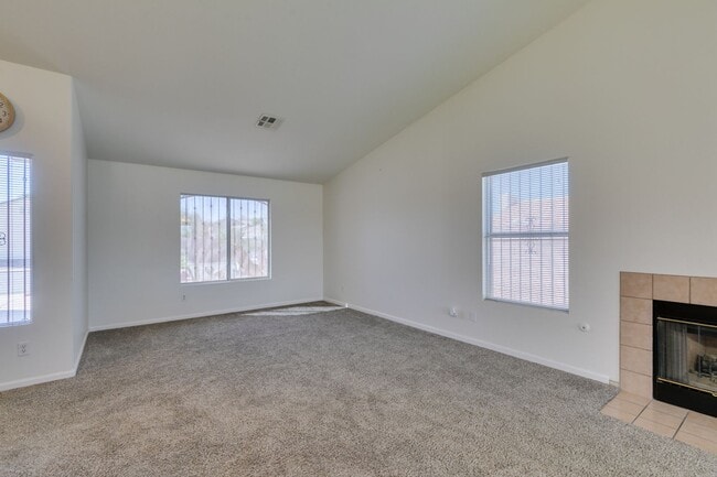 Building Photo - Updated Mediterranean-Style Home with Priv...