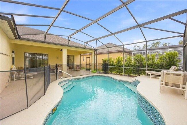 Building Photo - 722 Brighton Dr