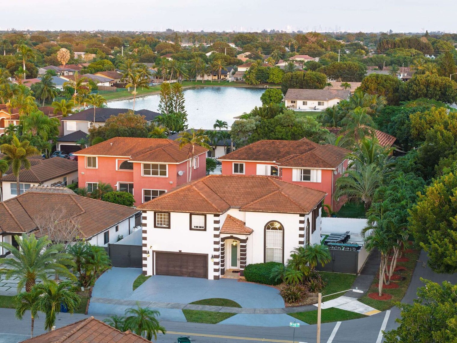 Building Photo - 5161 SW 159th Ct