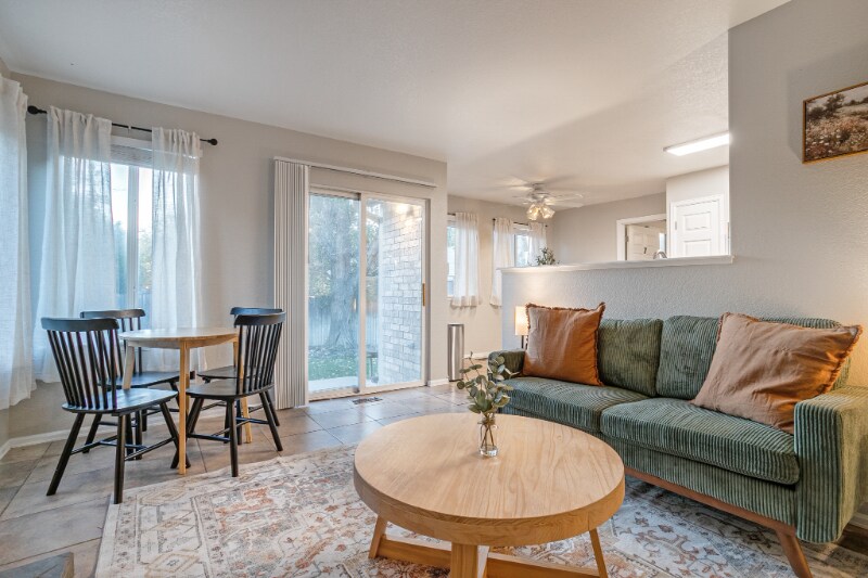 Building Photo - 13031 Dexter St