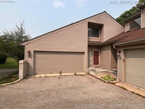 Building Photo - 701 Charing Ct