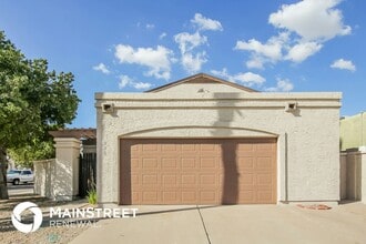 Building Photo - 820 E Marco Polo Rd