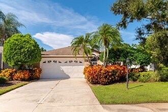 Building Photo - Beautiful 2-Bed Pool Home with Deeded Golf...