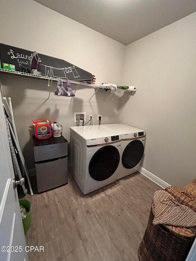 Building Photo - 103 Salt Marsh Wy