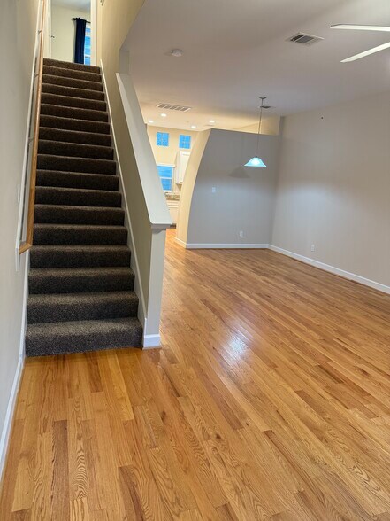 Building Photo - 8705 Bryam