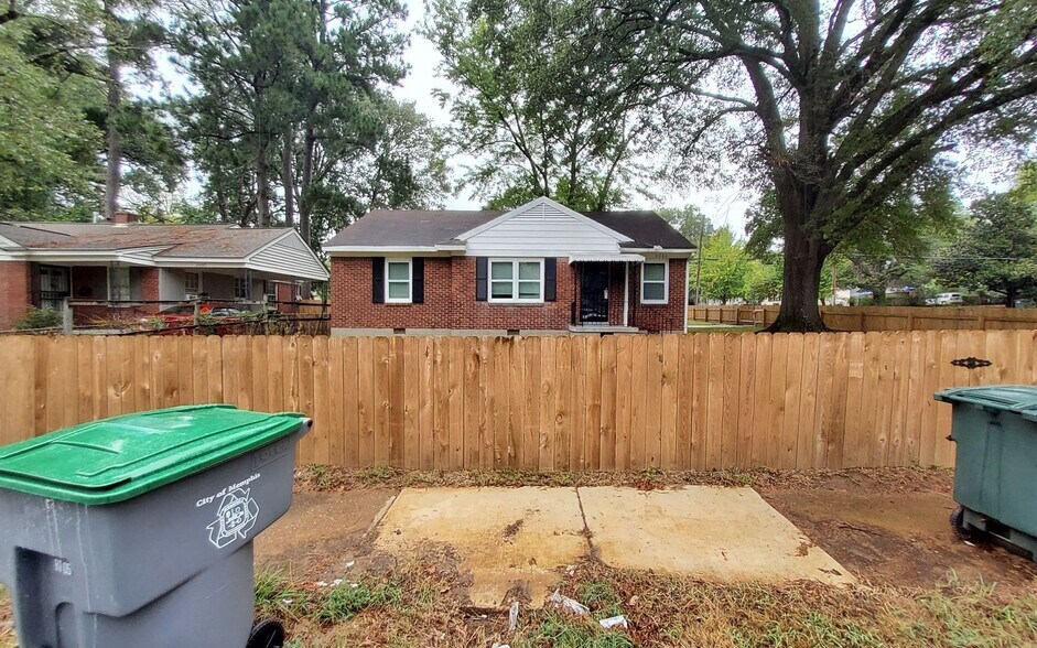 Building Photo - 3686 Philsdale Ave