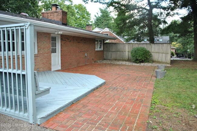Building Photo - 2706 Lime Kiln Ln