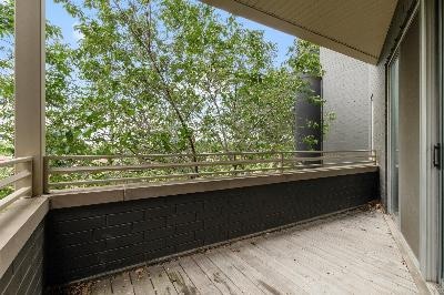 Building Photo - 1636 N Bosworth Ave