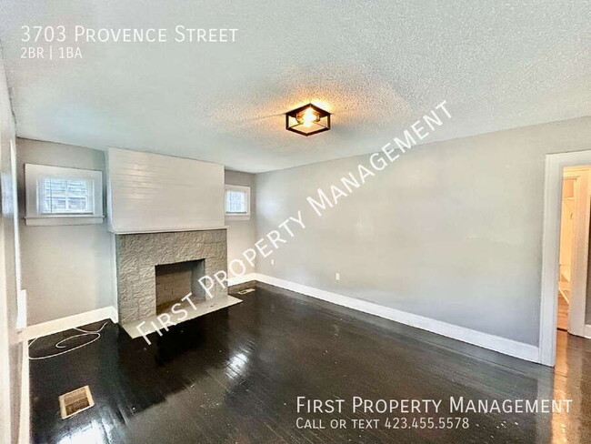 Building Photo - 3703 Provence St