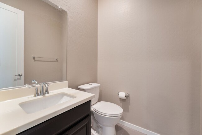 Building Photo - 813 Horizon Canyon Dr