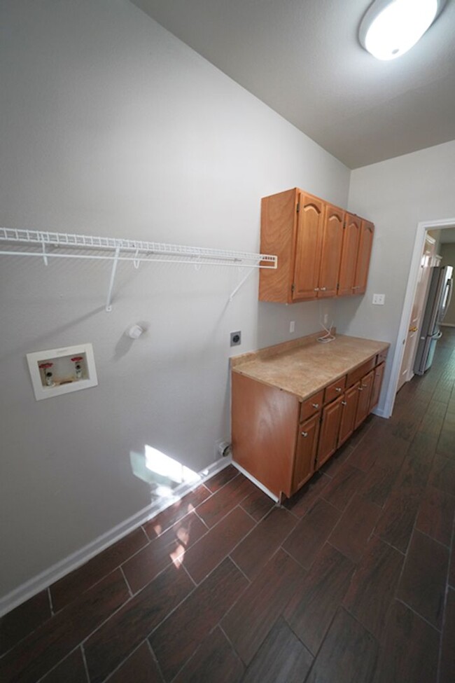 Building Photo - Stunning Single-Story Home Now Available i...