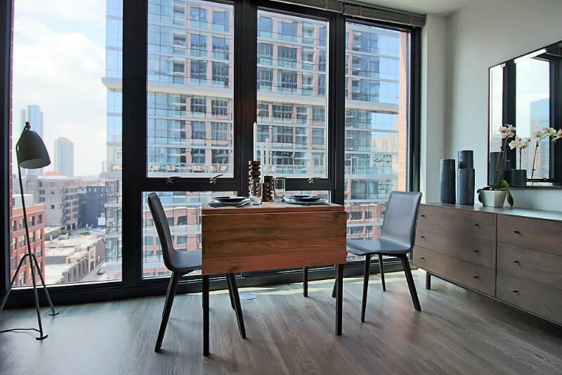 Building Photo - 201 W Ontario St