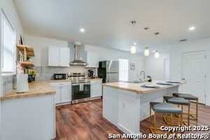 Building Photo - 1039 McKinley Ave