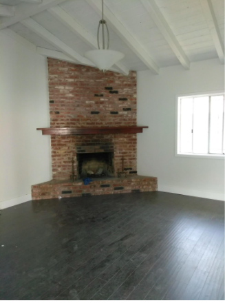 Bedroom 3 w Fireplace - 5733 S Rimpau Blvd