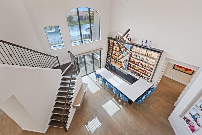 Building Photo - 6950 NW 25th Way