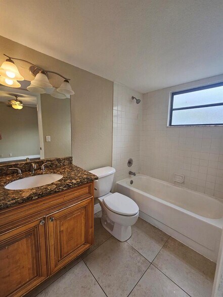 Building Photo - 1561 Windorah Way