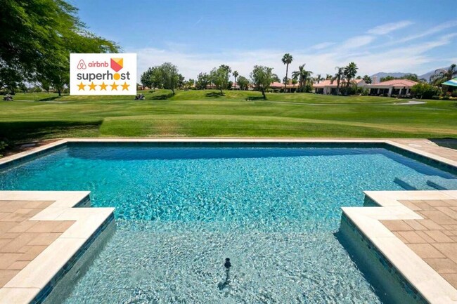 Building Photo - 56840 Jack Nicklaus Blvd