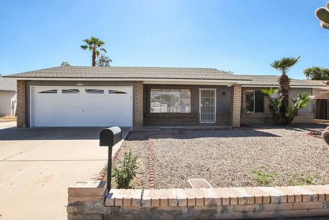 Building Photo - 5523 W Villa Maria Dr