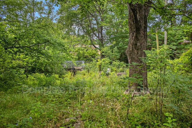 Building Photo - 109 59th St