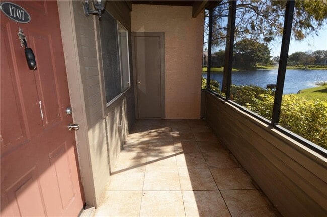 Building Photo - 10265 Gandy Blvd N