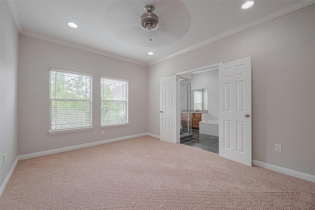 Building Photo - 15210 Addicks Stone Dr