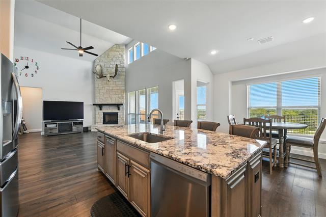 Building Photo - 1012 Emerald Trce Dr