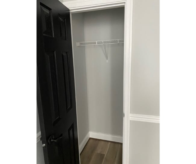 Building Photo - 1233 N Luzerne Ave