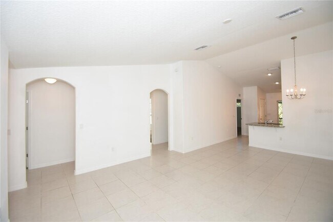 Building Photo - 121 Ullian Trail