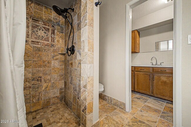 Building Photo - 2837 W Union Hills Dr