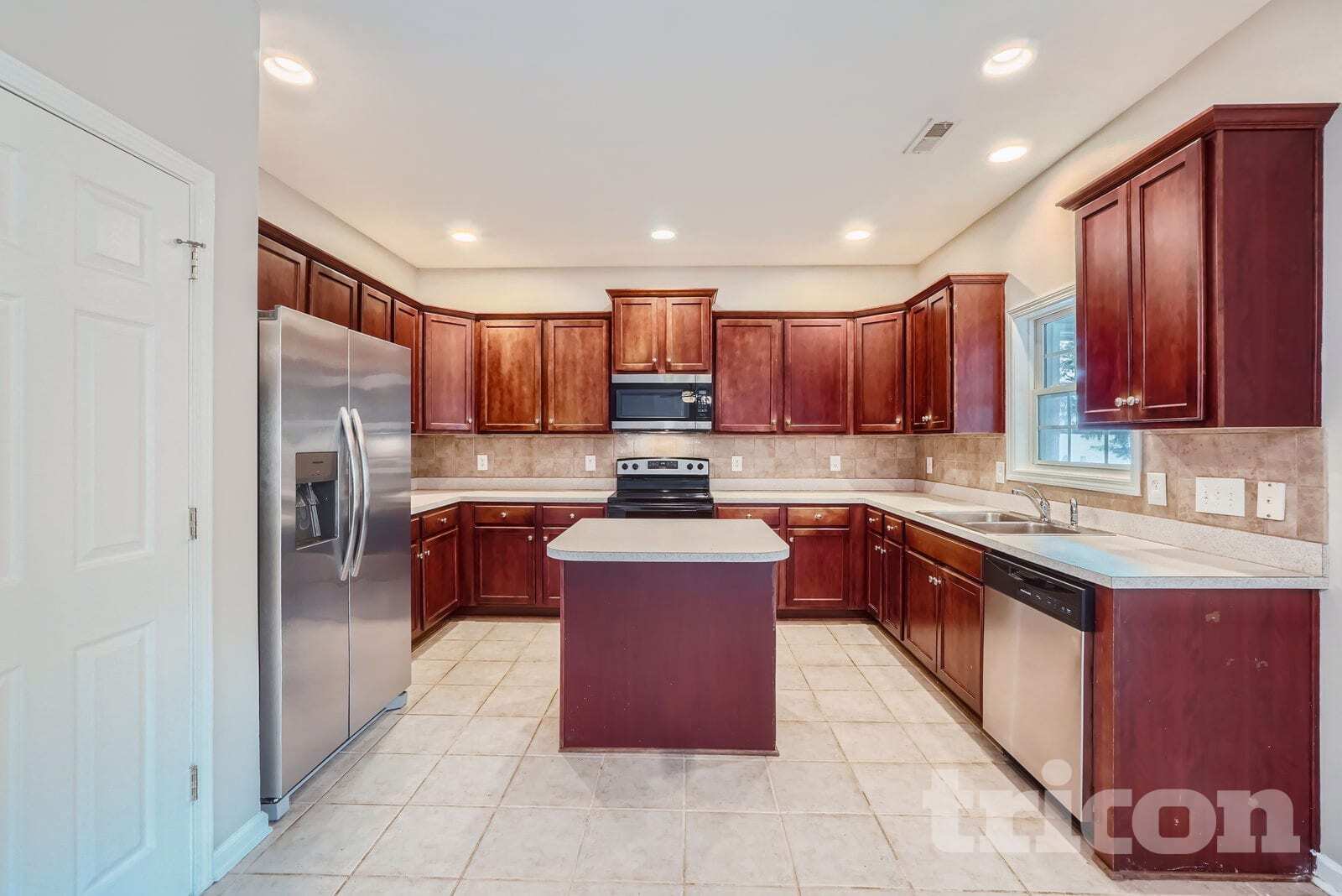 Building Photo - 2303 Catoctin Hollow Ct