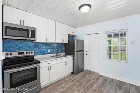 kitchen - 282 Grant Ave