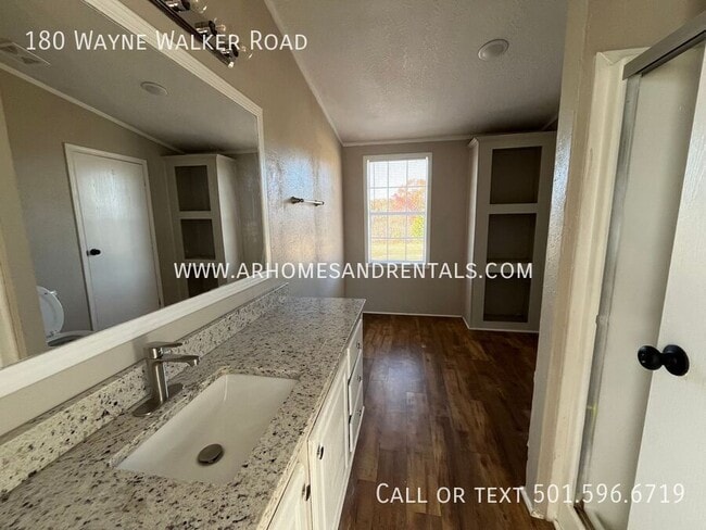 Building Photo - 180 Wayne Walker Rd