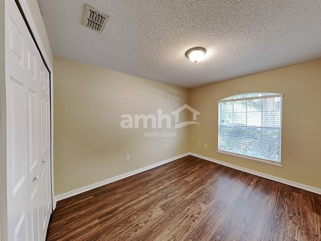 Building Photo - 2768 Whispering Trails Dr