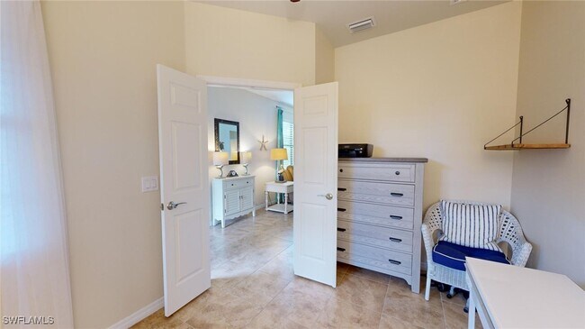 Building Photo - 5751 Declaration Ct