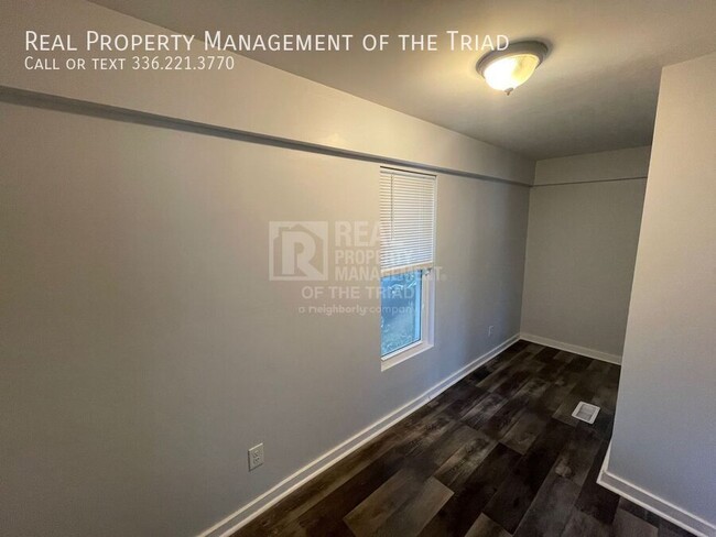 Building Photo - 306 Beech St