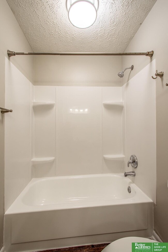 Building Photo - 13527 Washington Cir