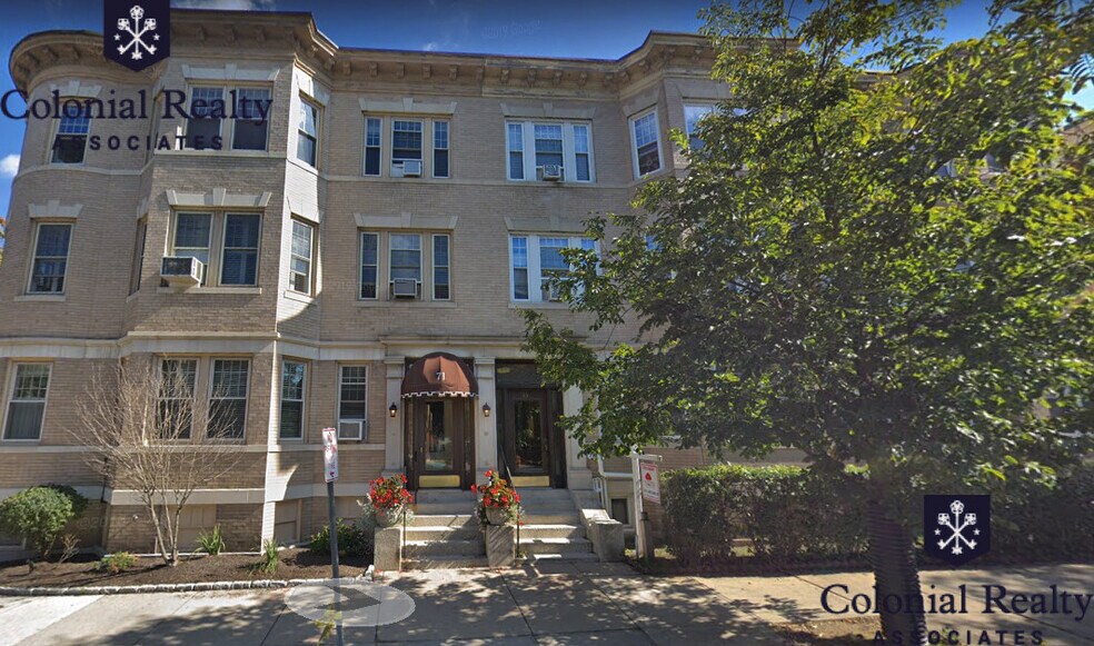 Building Photo - 69 Babcock St