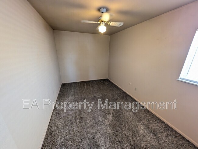 Building Photo - 212 65th St NW